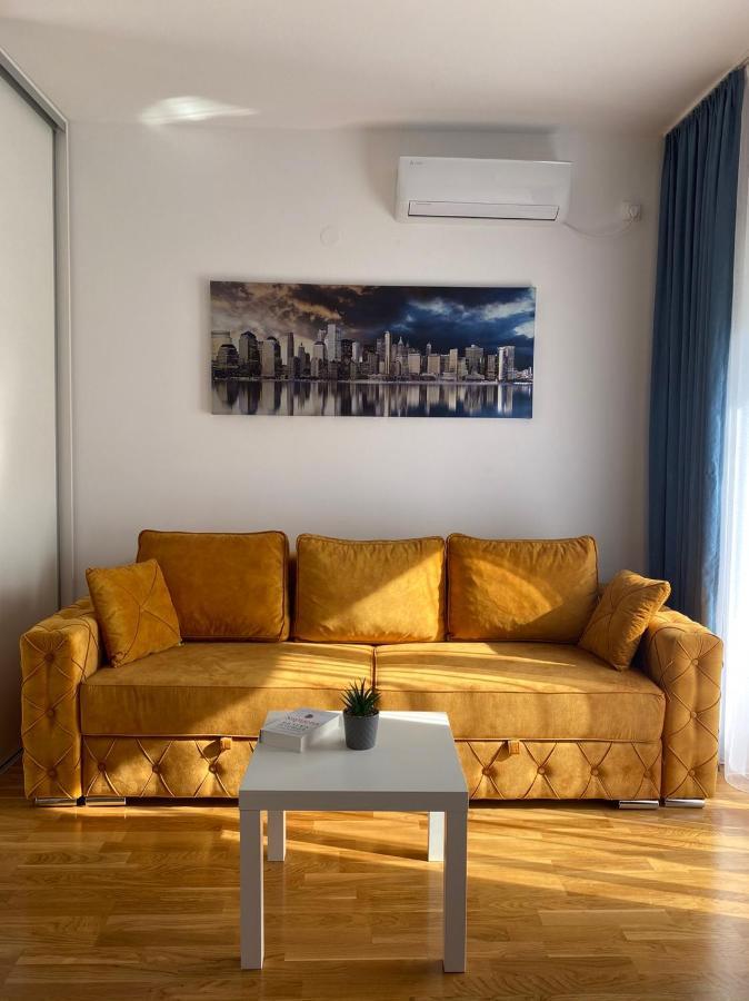 Comfort Studio With Sea View And Swimming Pool Бечичи Экстерьер фото