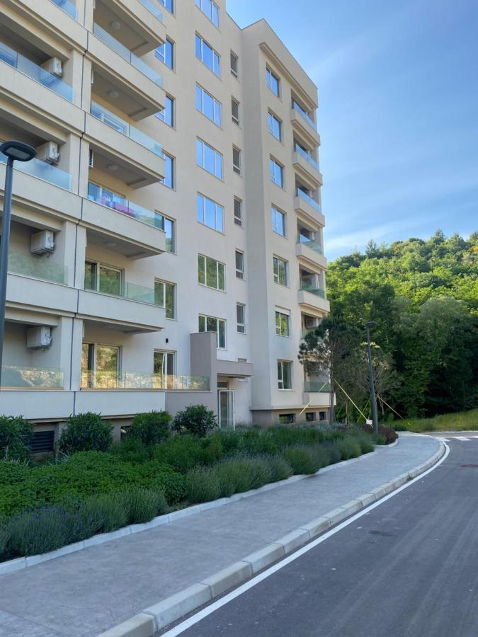 Comfort Studio With Sea View And Swimming Pool Бечичи Экстерьер фото