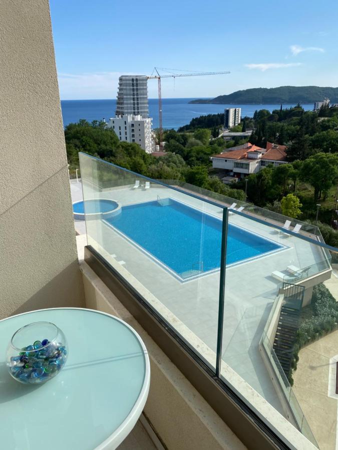 Comfort Studio With Sea View And Swimming Pool Бечичи Экстерьер фото