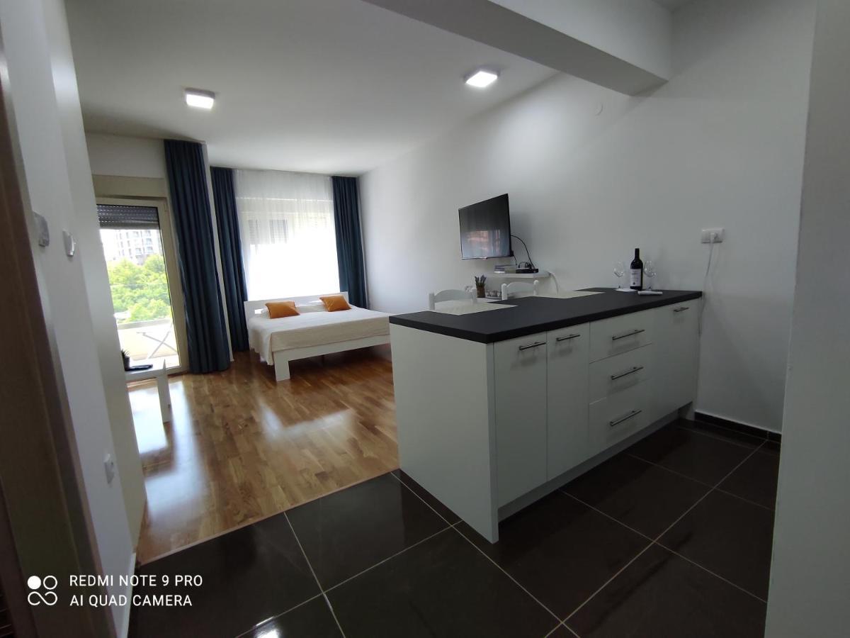 Comfort Studio With Sea View And Swimming Pool Бечичи Экстерьер фото