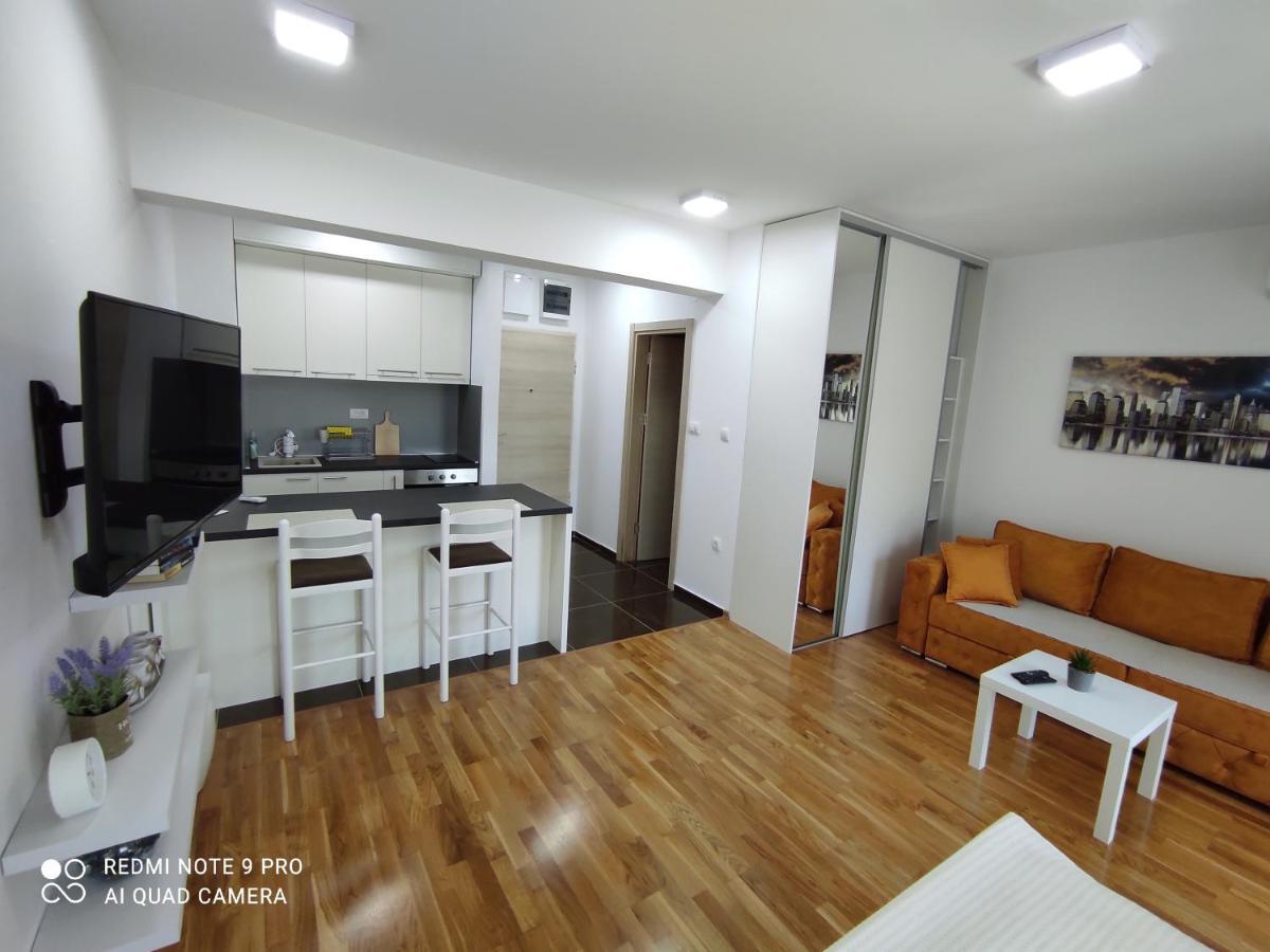 Comfort Studio With Sea View And Swimming Pool Бечичи Экстерьер фото