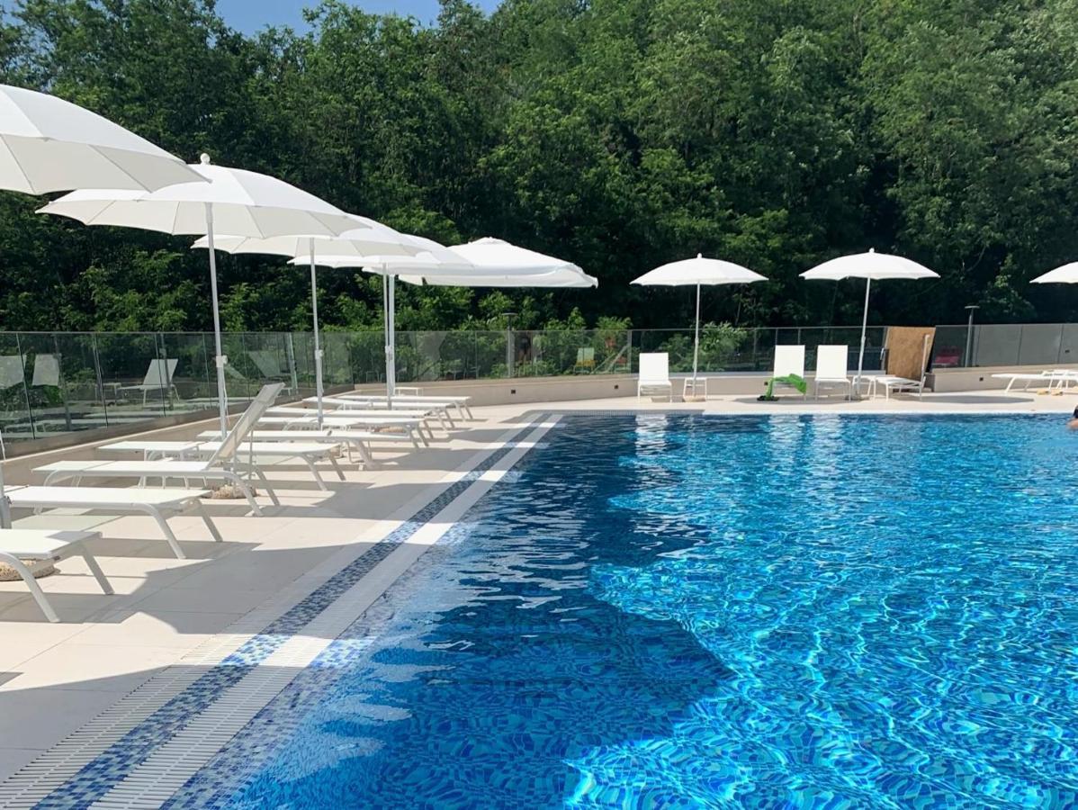 Comfort Studio With Sea View And Swimming Pool Бечичи Экстерьер фото