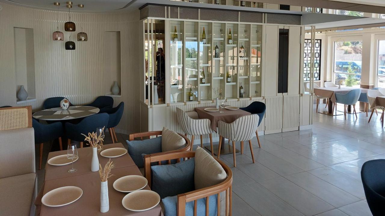 Comfort Studio With Sea View And Swimming Pool Бечичи Экстерьер фото